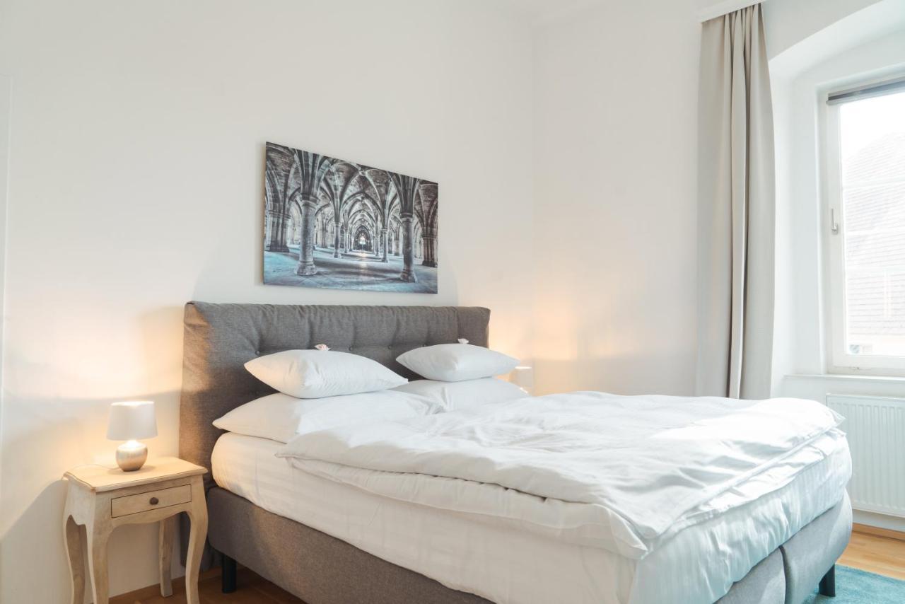 Smile Apartments Zur Gozzoburg Krems an der Donau Eksteriør bilde